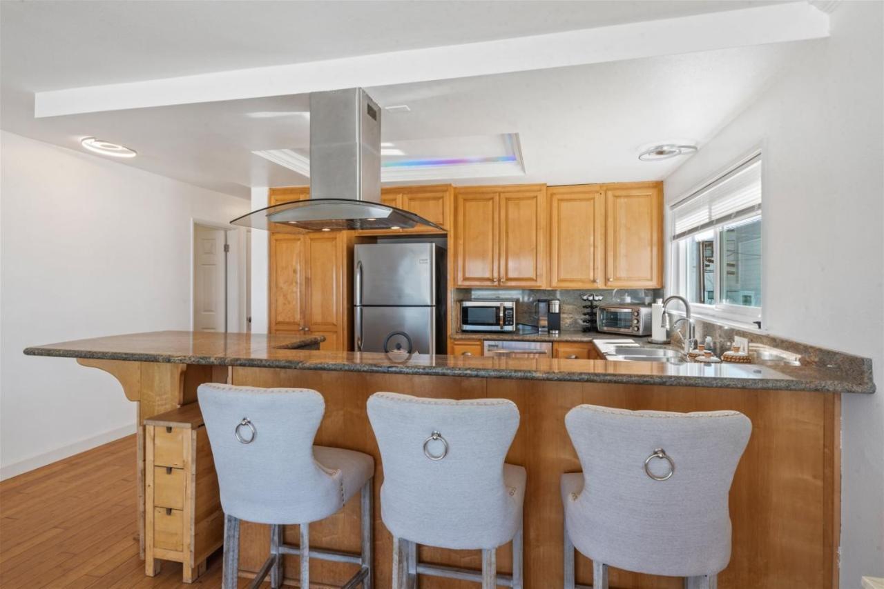 104-unit 4 San Diego